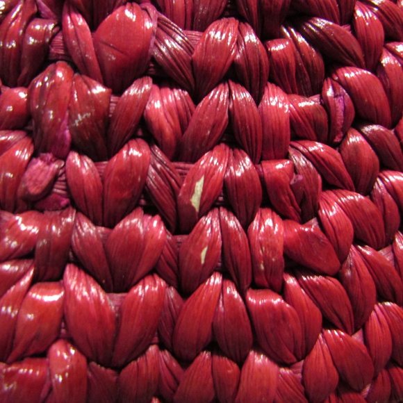 Fuchsia Summer Half-Moon Straw Purse - Picture 6 of 8